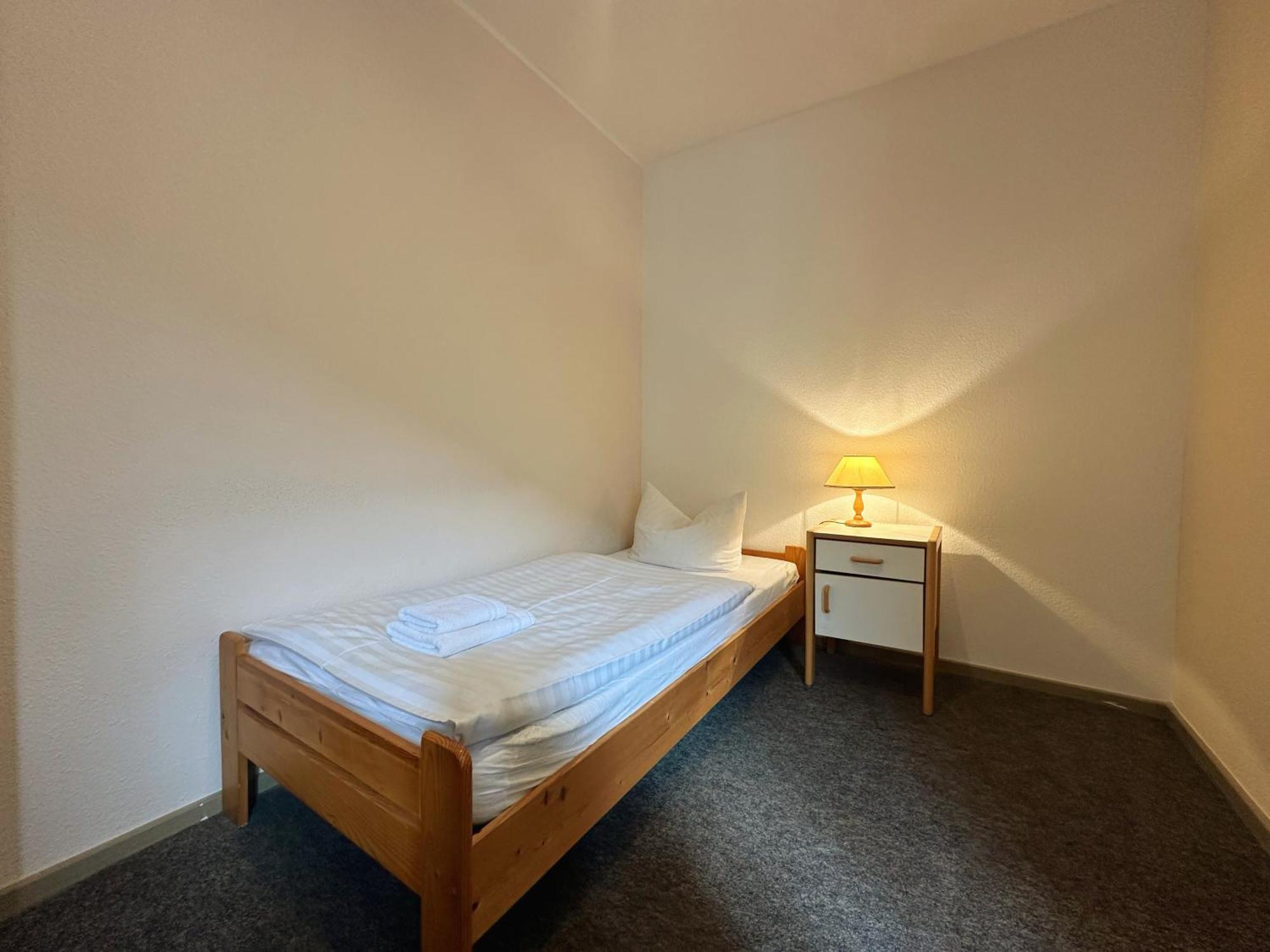 Schirgiswalde-Kirschau Hotel Am Laerchenberg I Fruehstueck, Wlan, Parkplatz מראה חיצוני תמונה